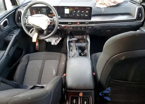 2024 Kia Sorento Lx z USA, uszkodzony, nr VIN 5XYRG4JC4RG265479